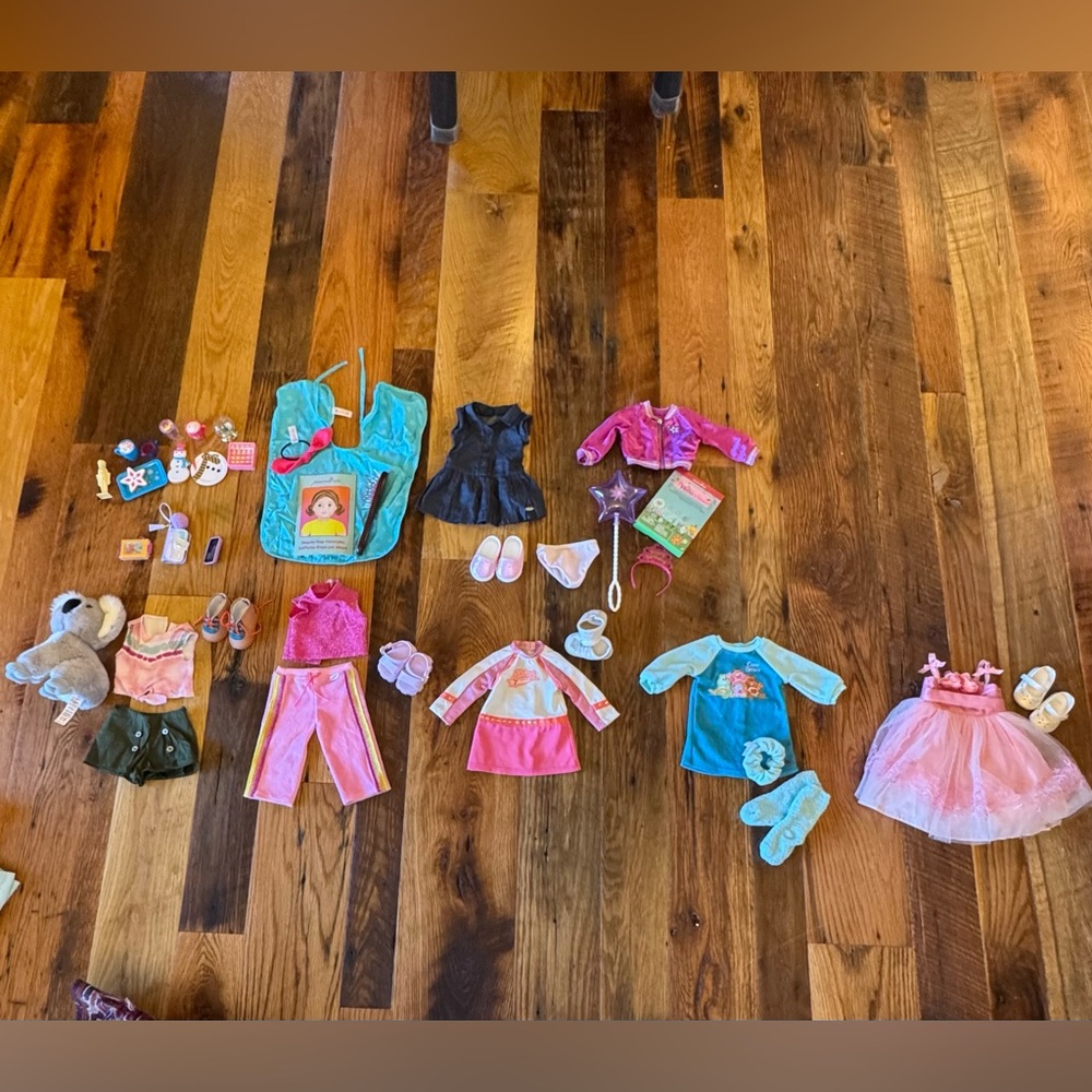 American Girl Doll Clothing sets and Accessories